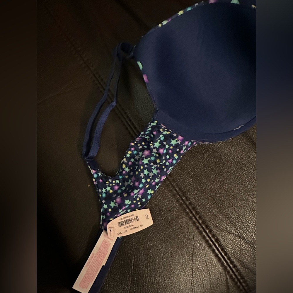 VS Bra - Picture 4 of 5